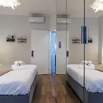 Easylife - Moderno E Fresco Trilocale In Uno Dei Quartieri Piu Moderni Della Citta Gioia-Porta Nuova